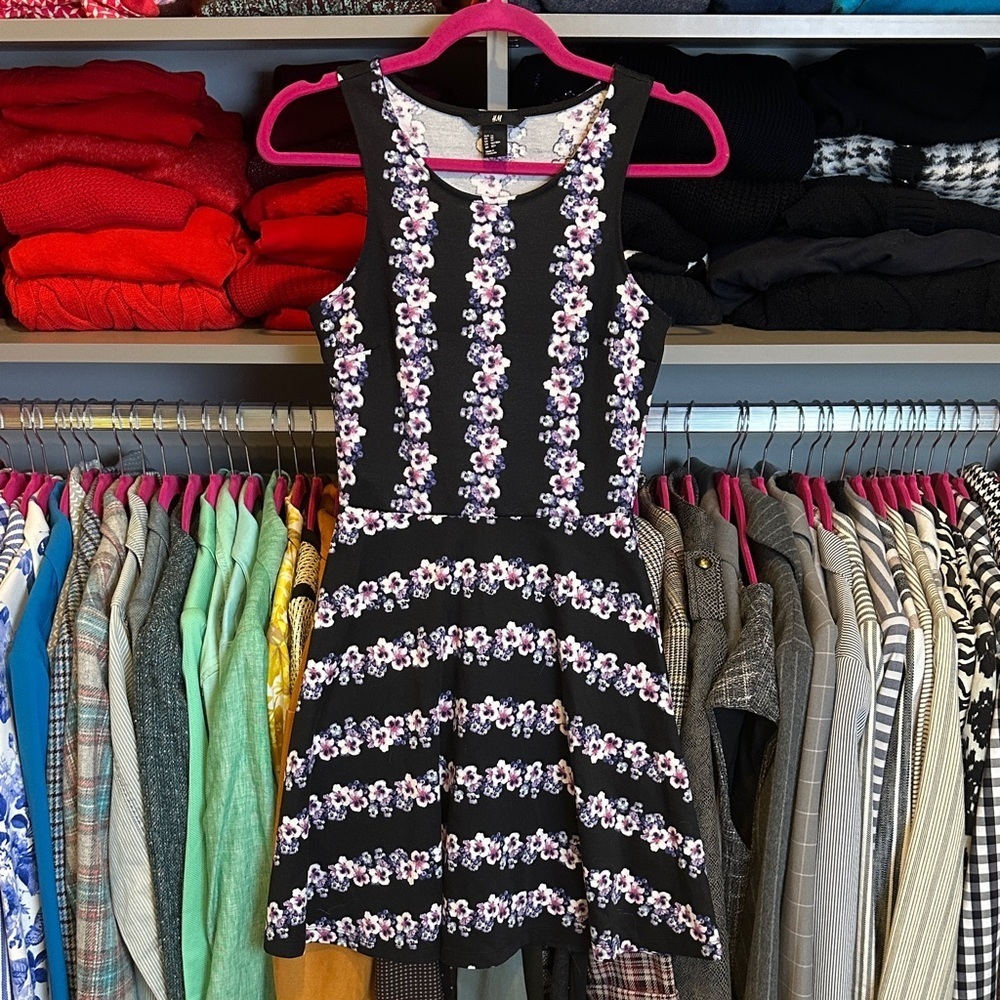H&M black/pink/purple floral sleeveless dress size XS